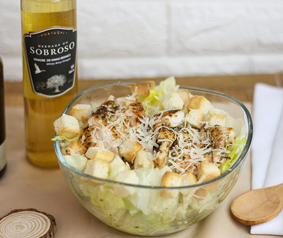 Salada Caesar